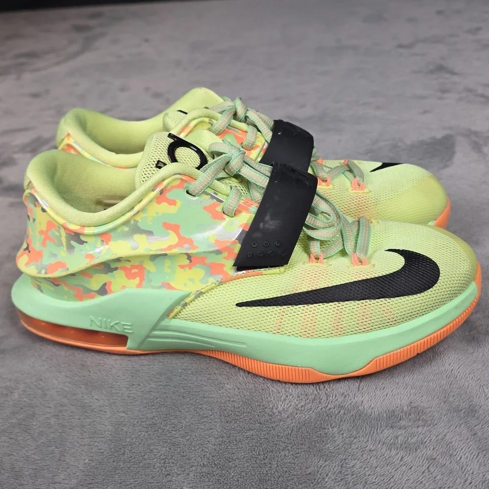 Nike *** very